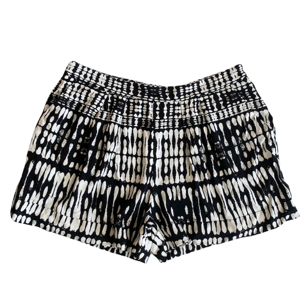 Tart shorts - Picture 2 of 6